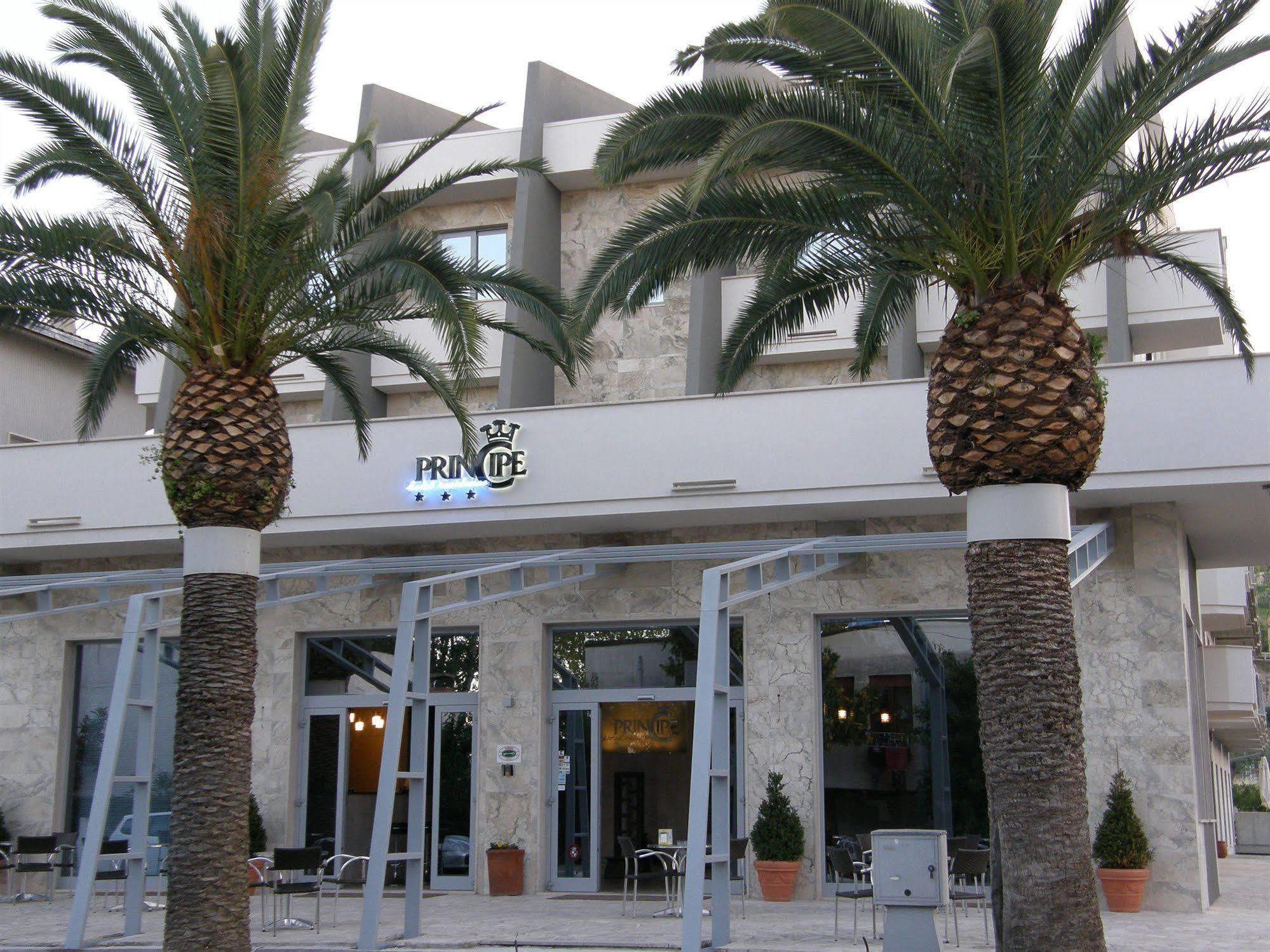 Hotel Principe Residence Vasto Exteriör bild